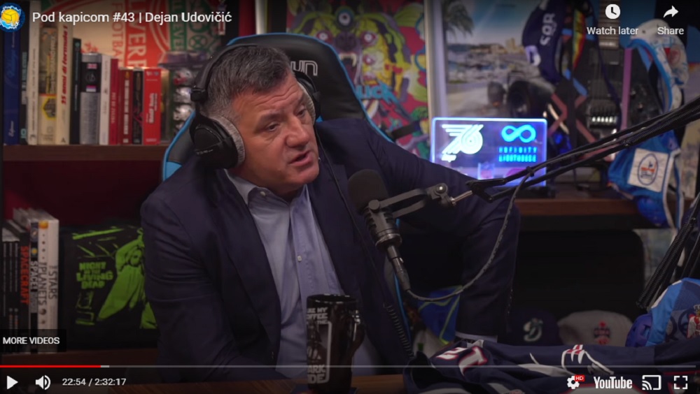 Dejan Udovičić gost u podkastu Pod kapicom																											        